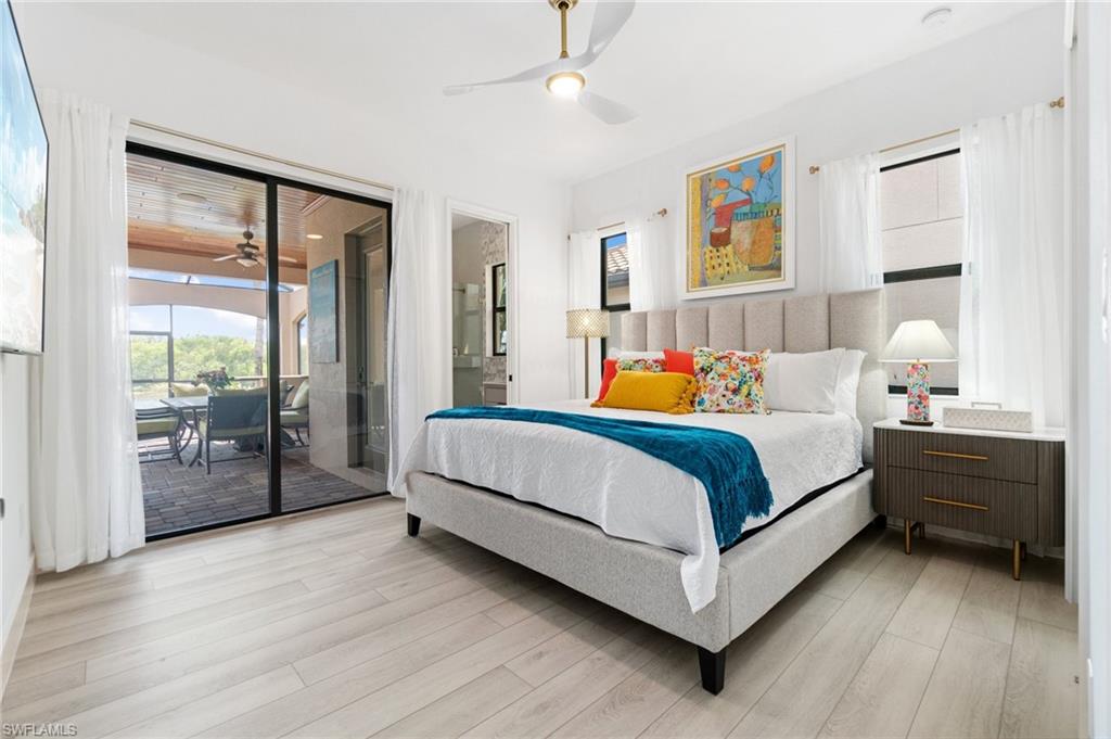 3440 Runaway LN, NAPLES