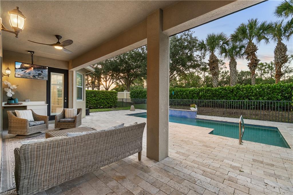 6737 Marbella LN