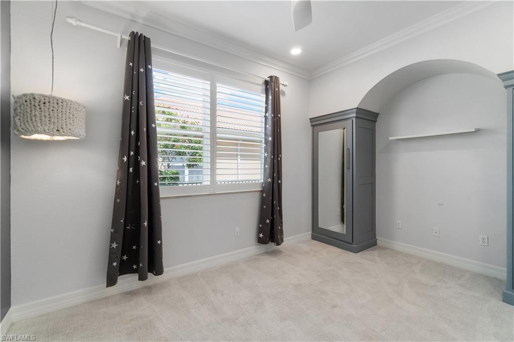 6737 Marbella LN