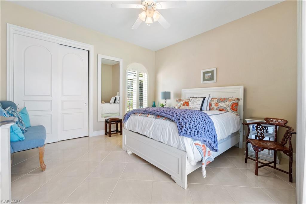 245 Charleston CT
