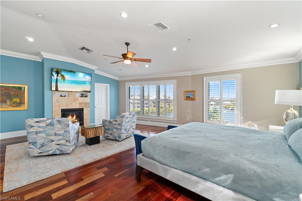 220 Barefoot Beach BLVD