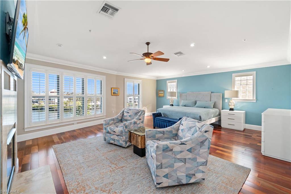 220 Barefoot Beach BLVD