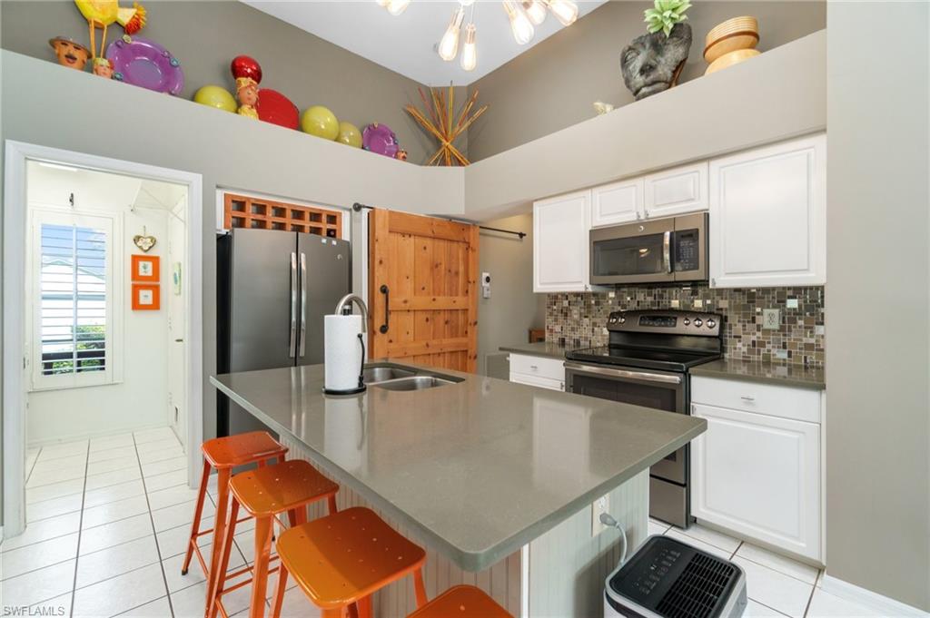 3701 Bali LN