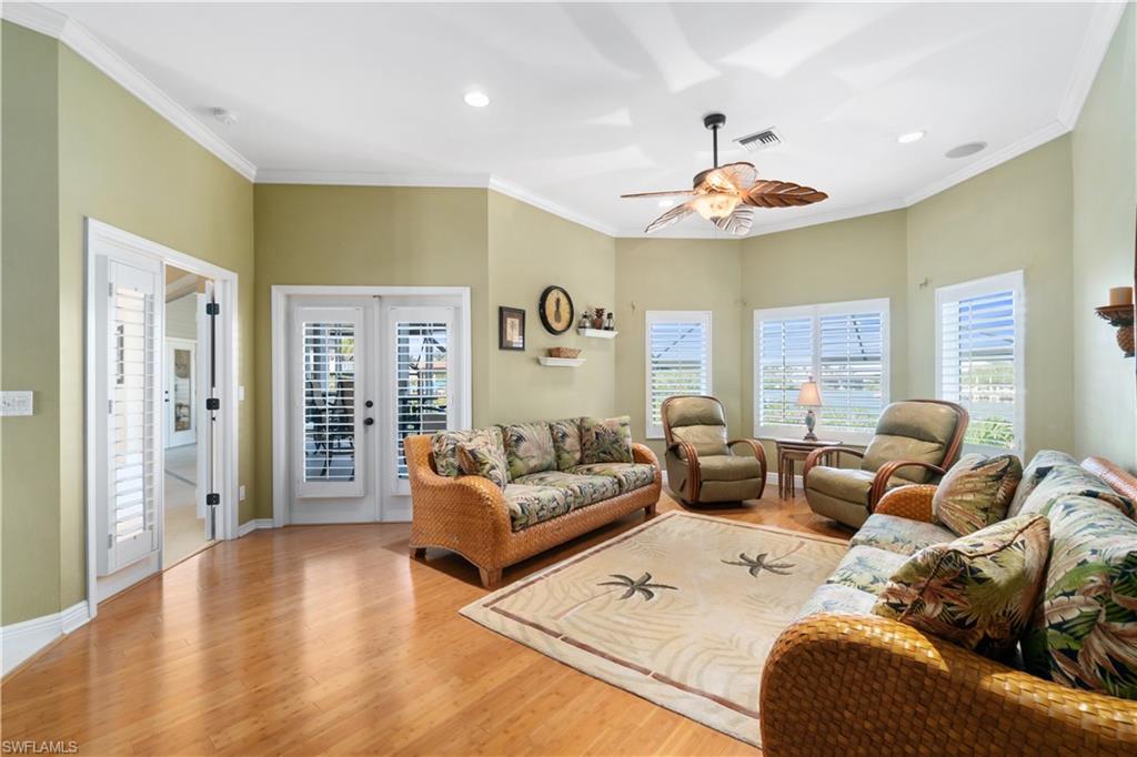 197 San Mateo DR