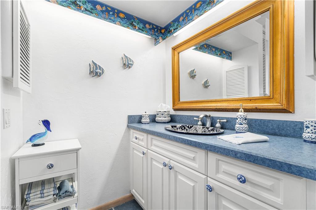 26340 Hickory BLVD # 703