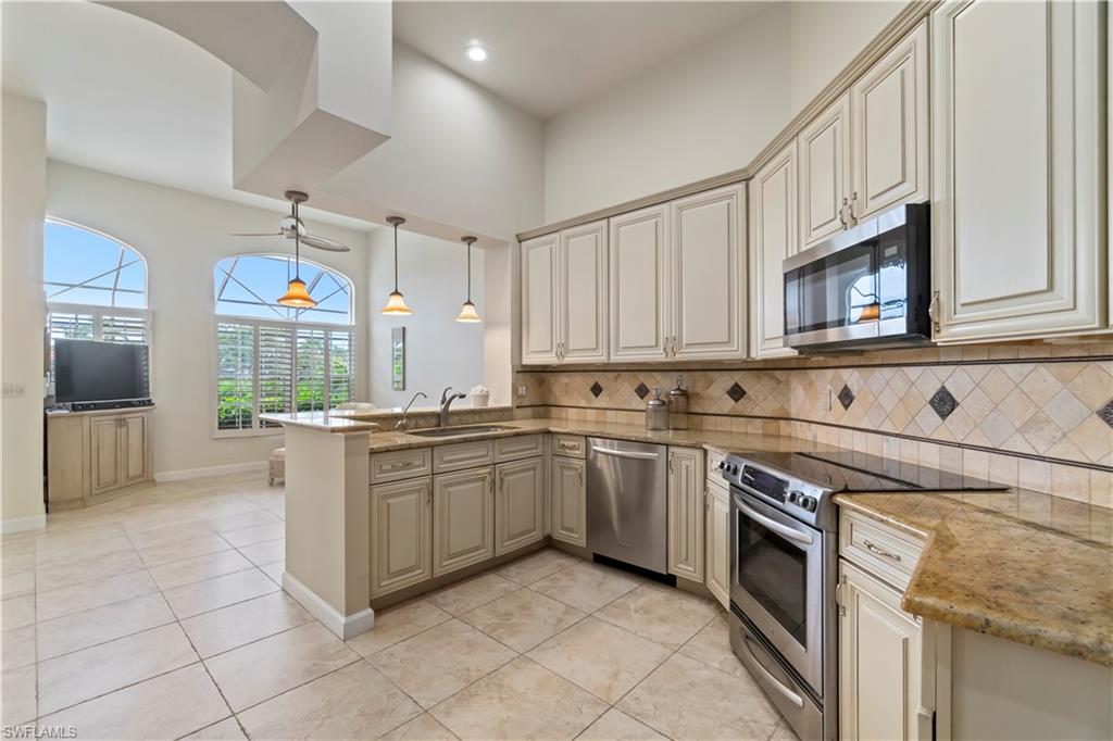 15279 Devon Green LN