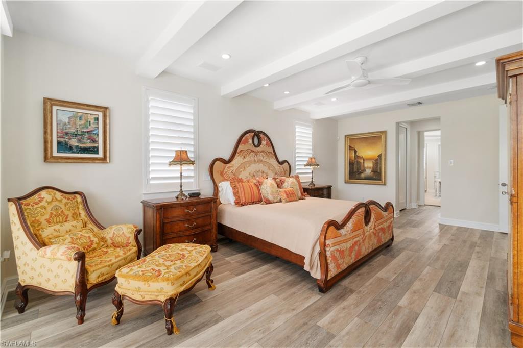 195 Topanga DR