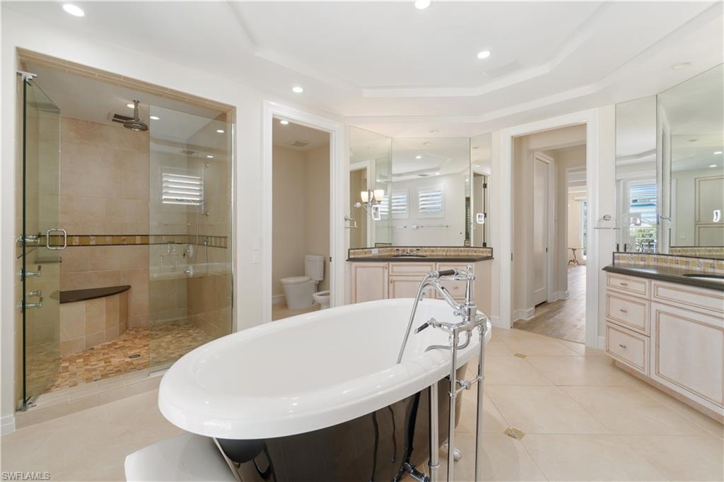 195 Topanga DR