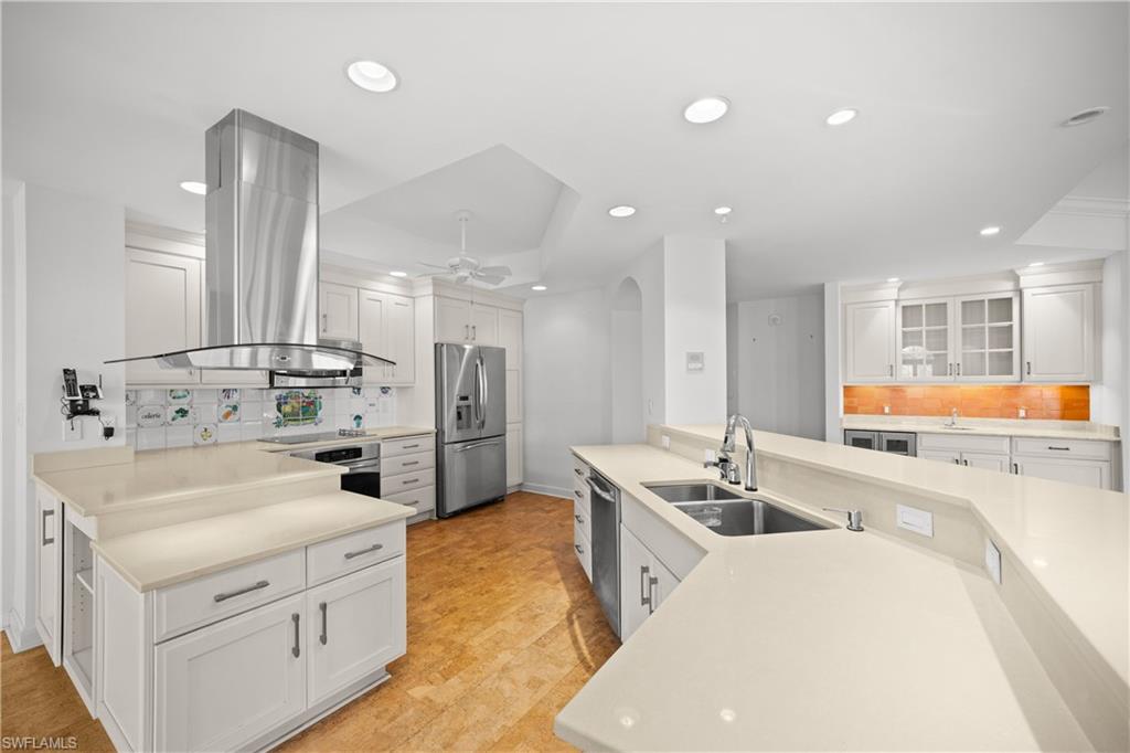 591 Audubon BLVD # 201 Unit: B-201