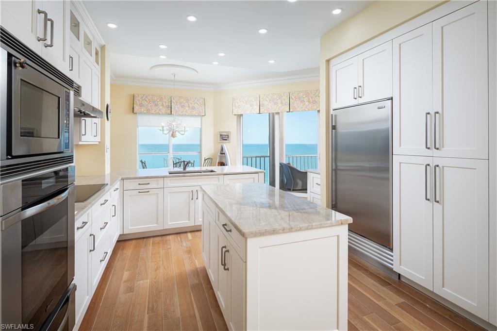 263 Barefoot Beach BLVD Unit: PH2