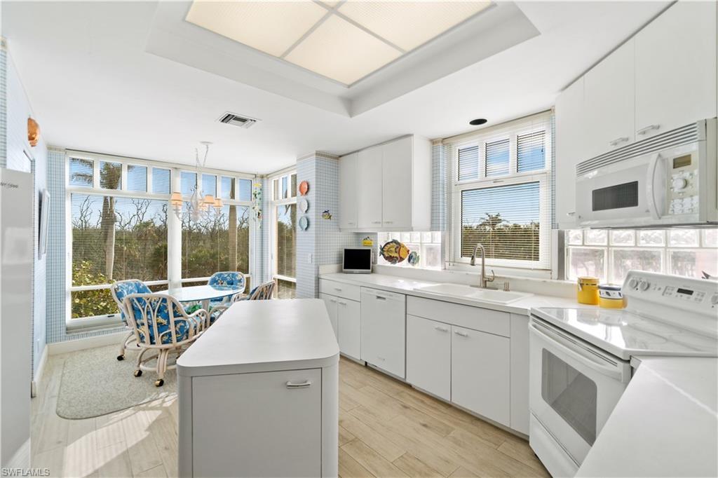 253 Barefoot Beach BLVD # 206