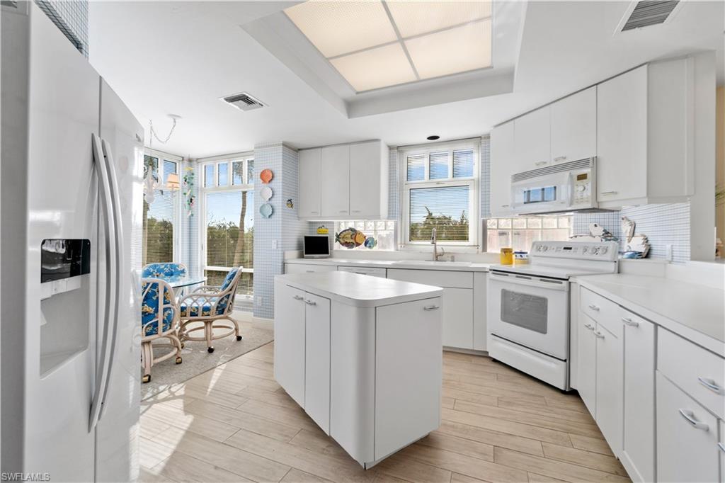 253 Barefoot Beach BLVD # 206