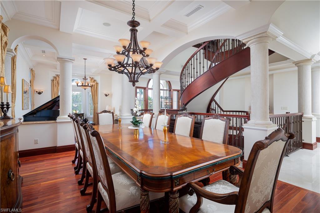 217 Bayfront DR
