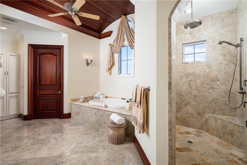 217 Bayfront DR