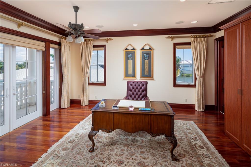 217 Bayfront DR