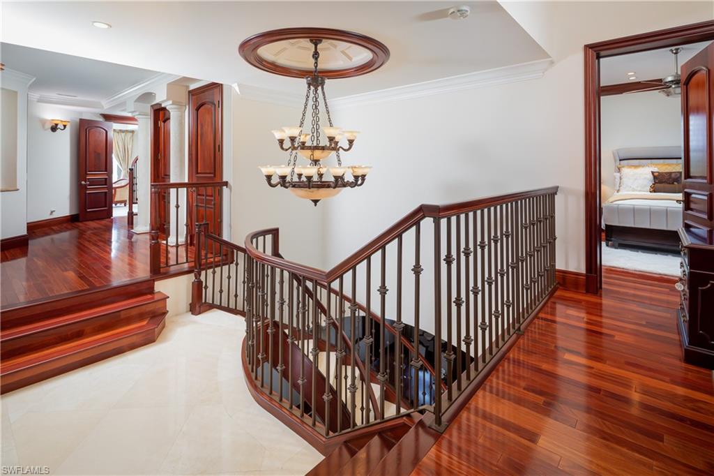 217 Bayfront DR