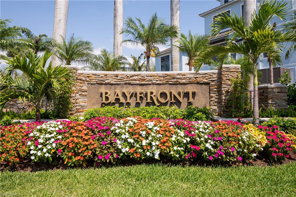 217 Bayfront DR