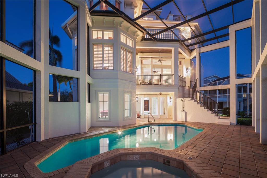 217 Bayfront DR