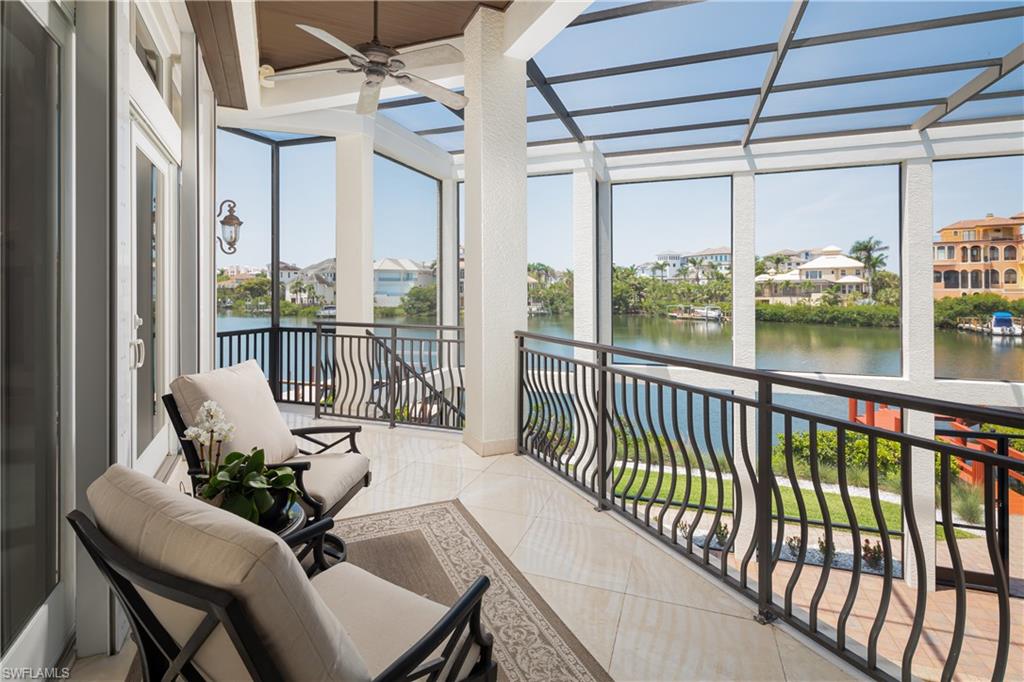 217 Bayfront DR