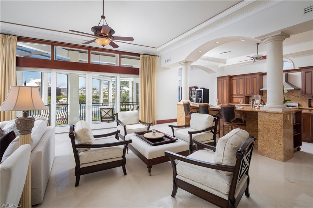 217 Bayfront DR