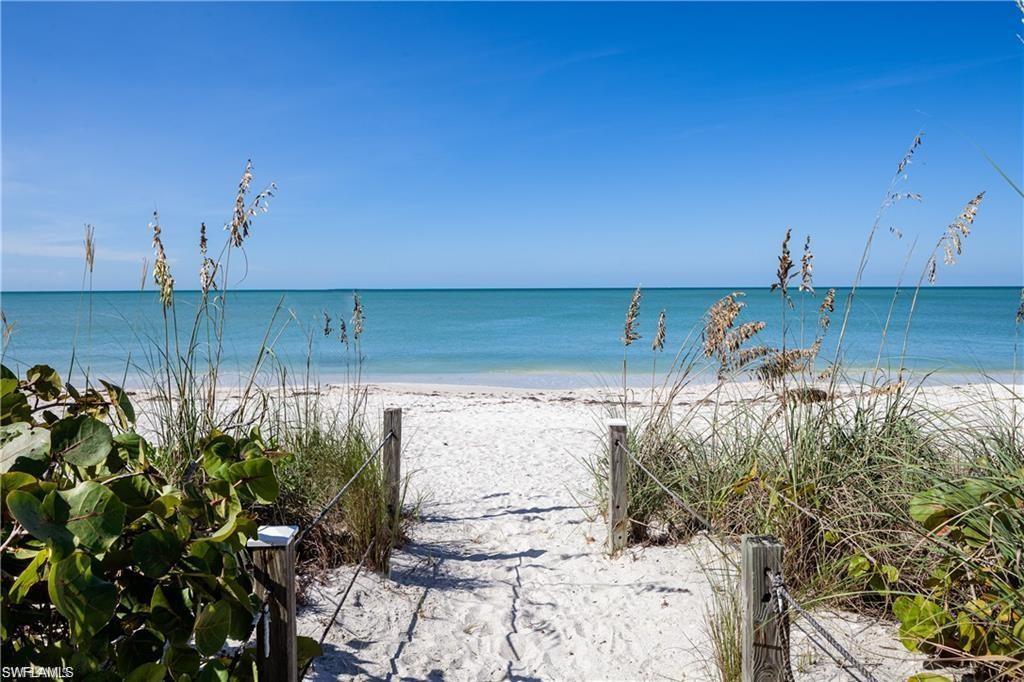 217 Bayfront DR