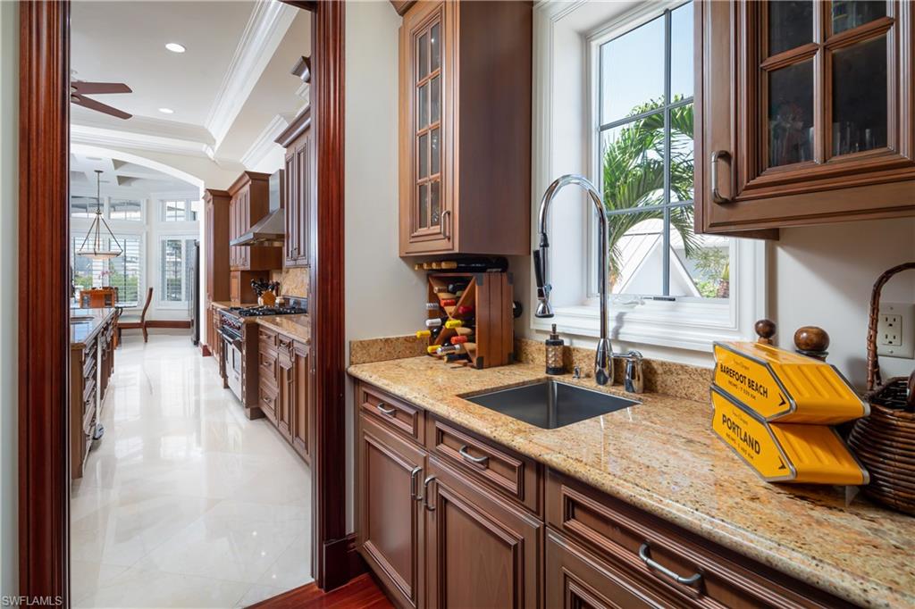 217 Bayfront DR