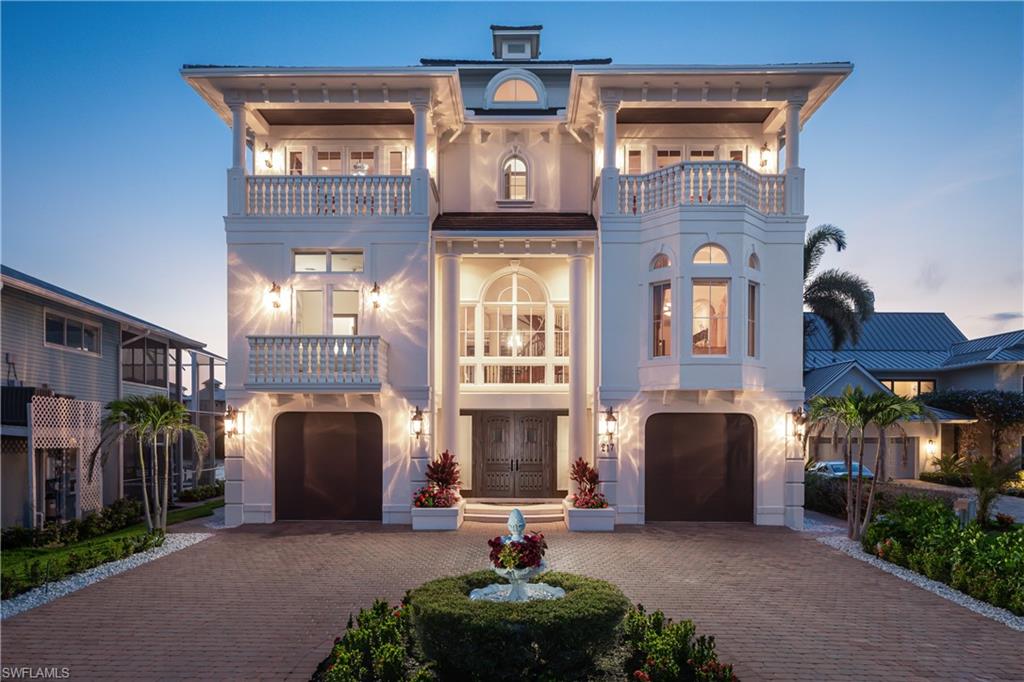 217 Bayfront DR