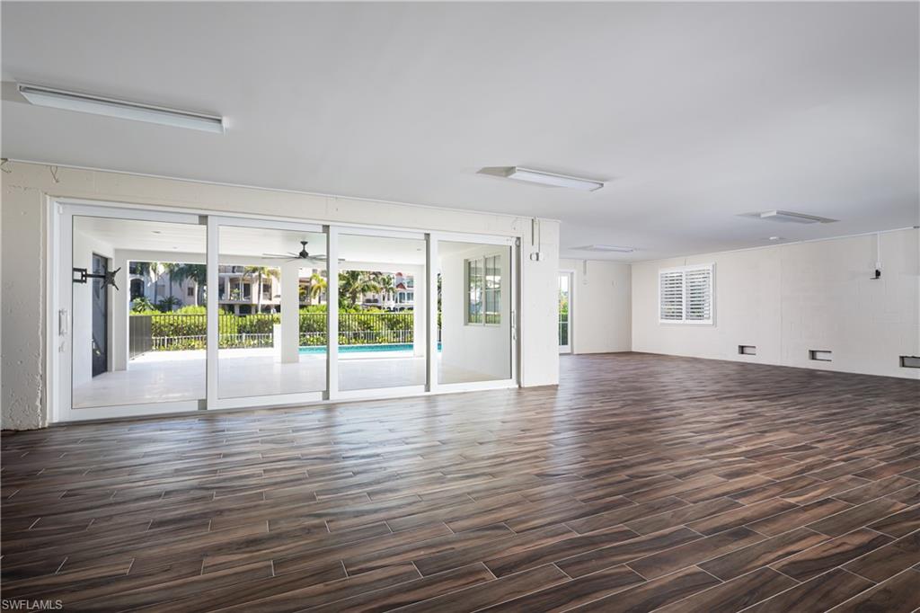 179 Topanga DR