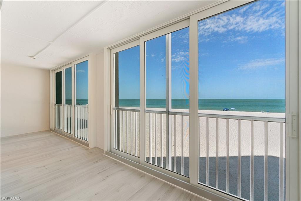 25870 Hickory BLVD # 207