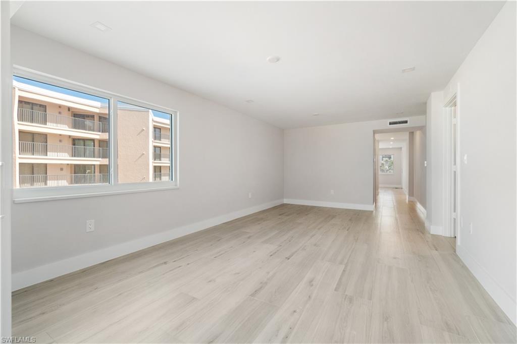 25870 Hickory BLVD # 207