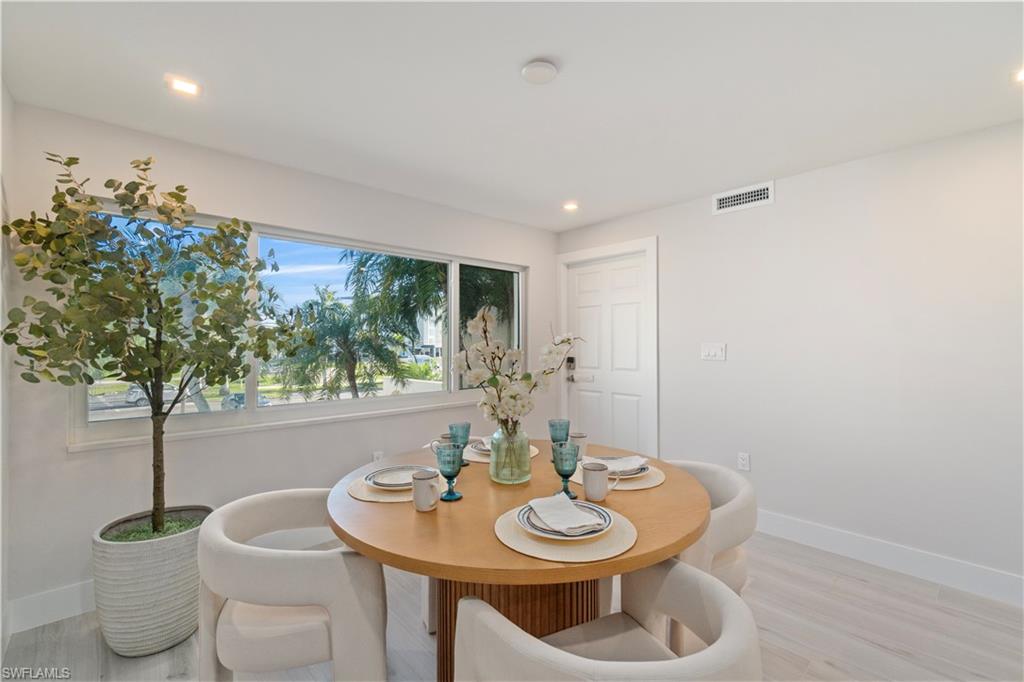 25870 Hickory BLVD # 207