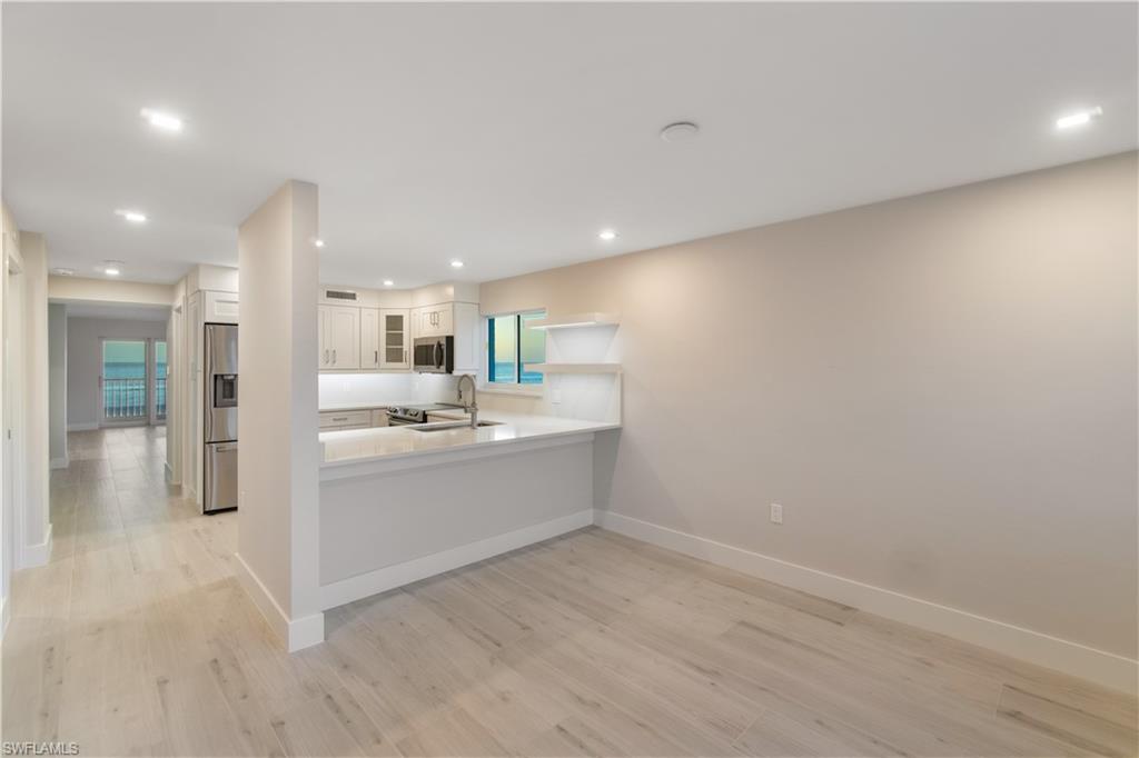 25870 Hickory BLVD # 207