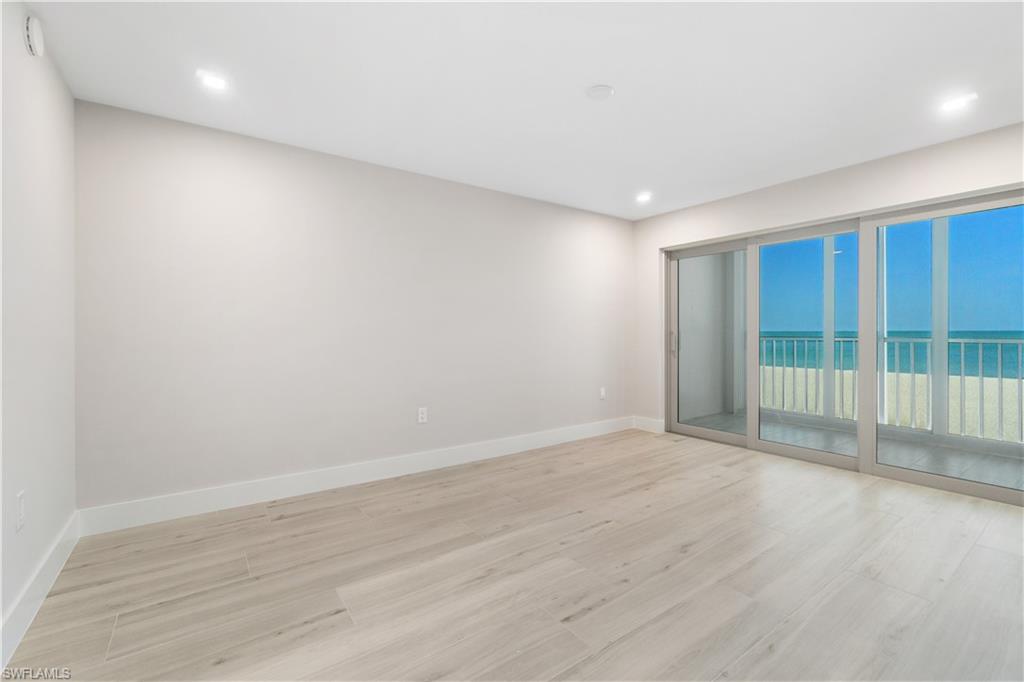 25870 Hickory BLVD # 207