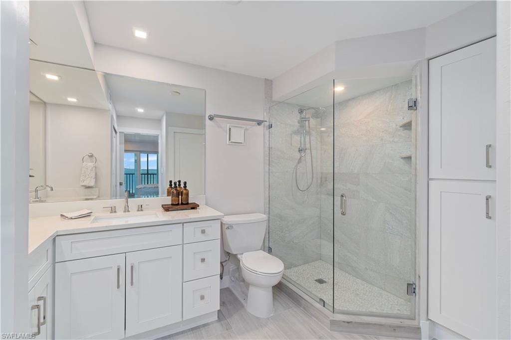 25870 Hickory BLVD # 207