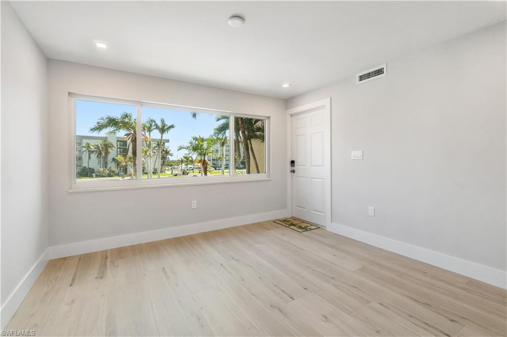 25870 Hickory BLVD # 207