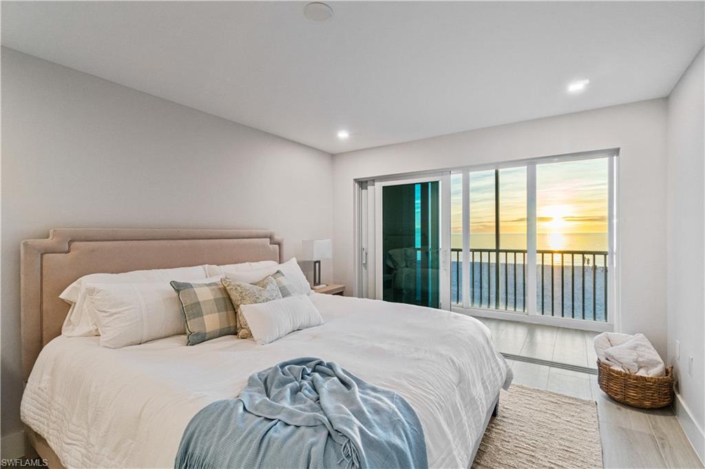 25870 Hickory BLVD # 207