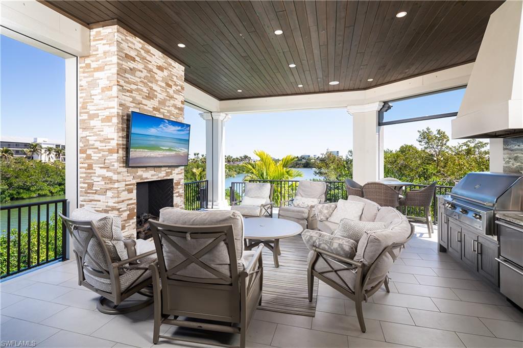 171 Topanga DR