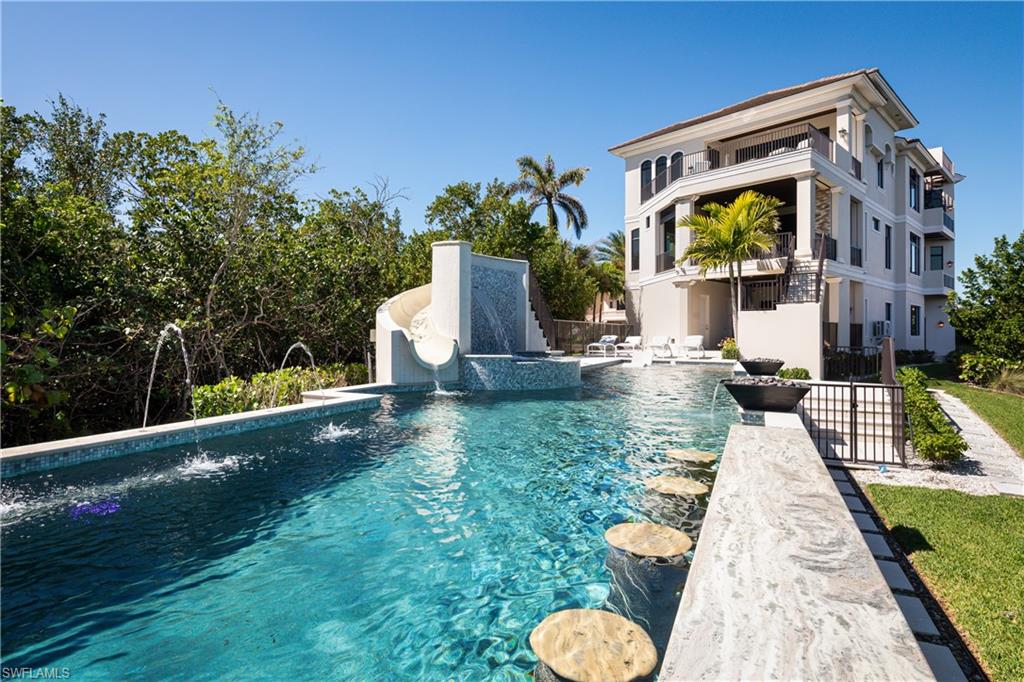 171 Topanga DR