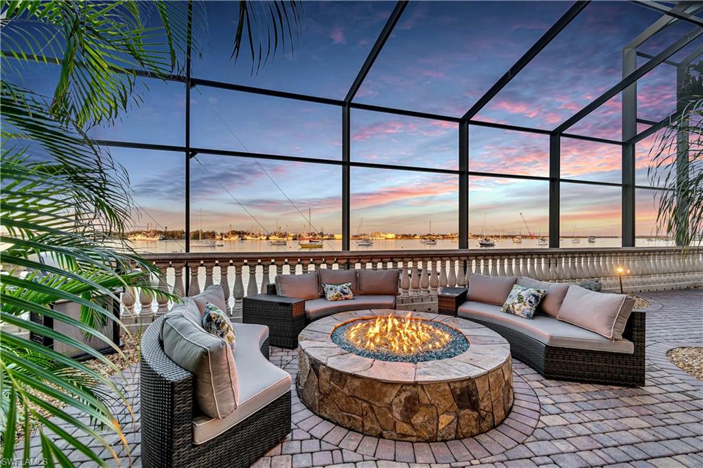 391 Palermo CIR, FORT MYERS BEACH