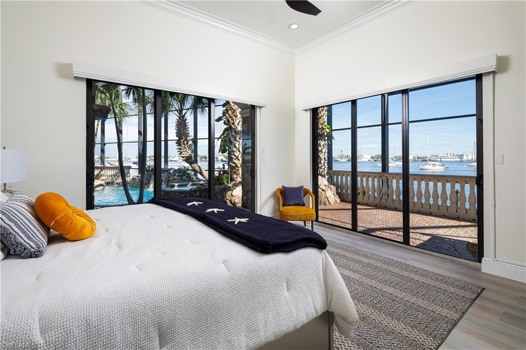 391 Palermo CIR, FORT MYERS BEACH