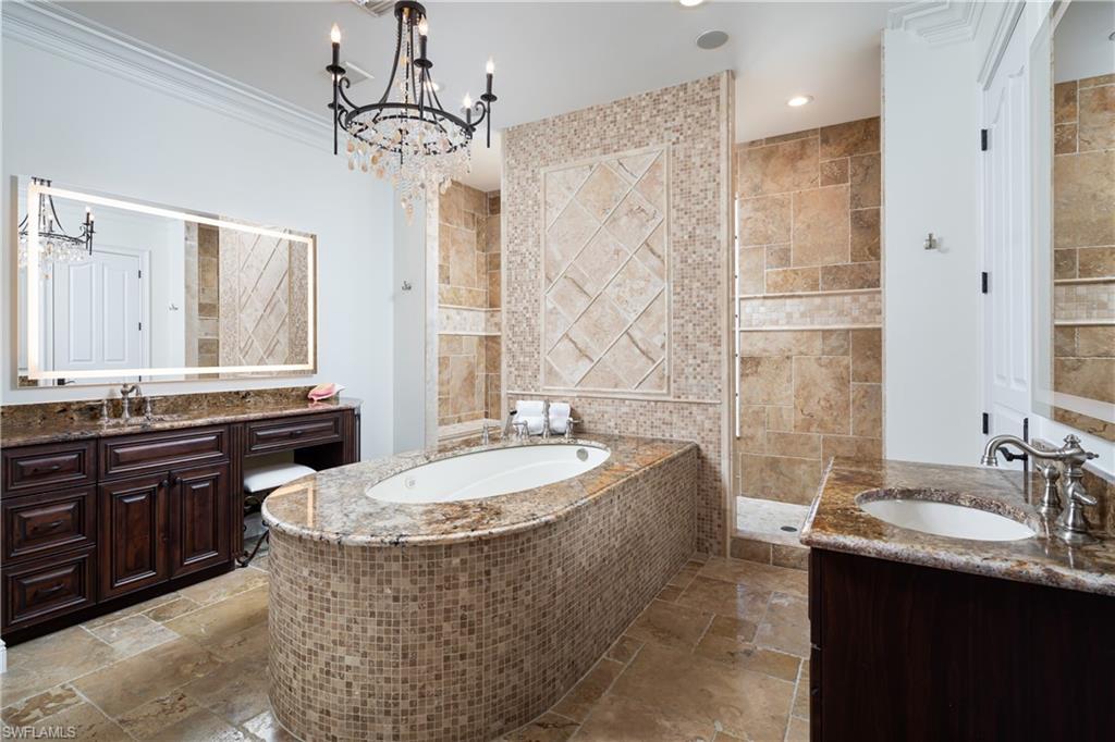 391 Palermo CIR, FORT MYERS BEACH