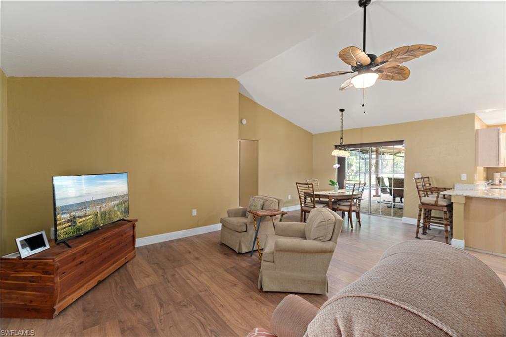 7220 Hendry Creek DR