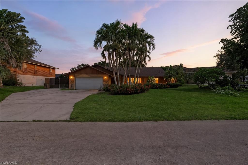 7220 Hendry Creek DR