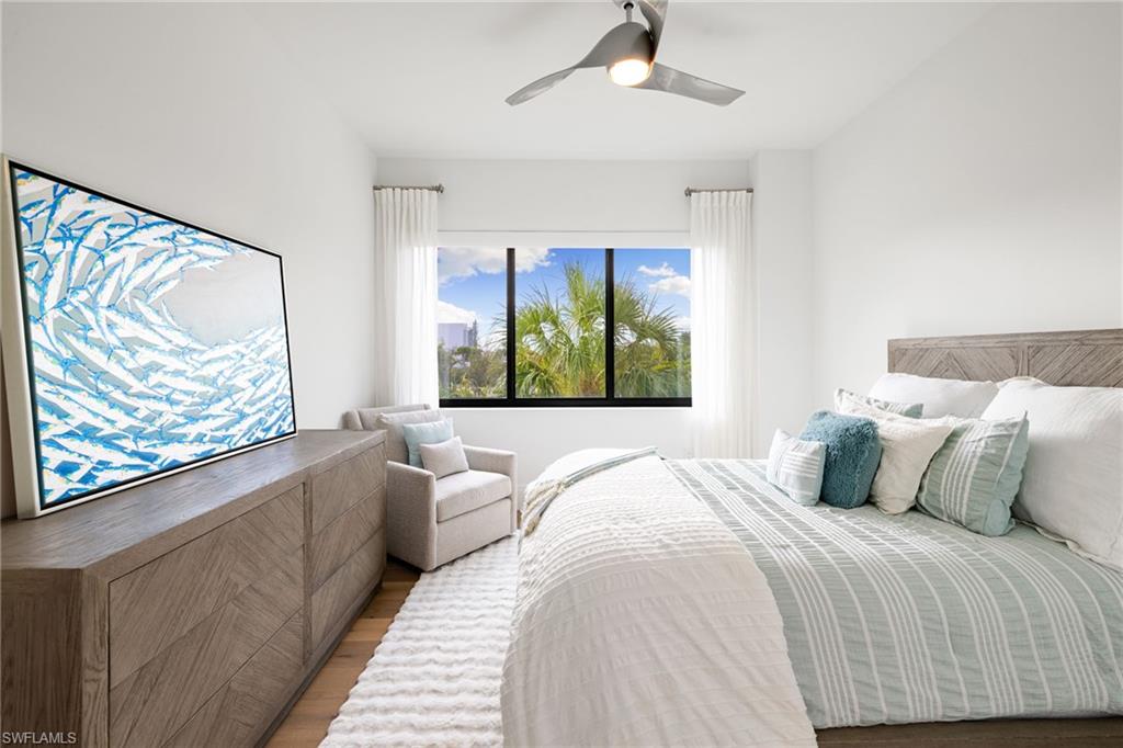 1130 3rd AVE S # 208