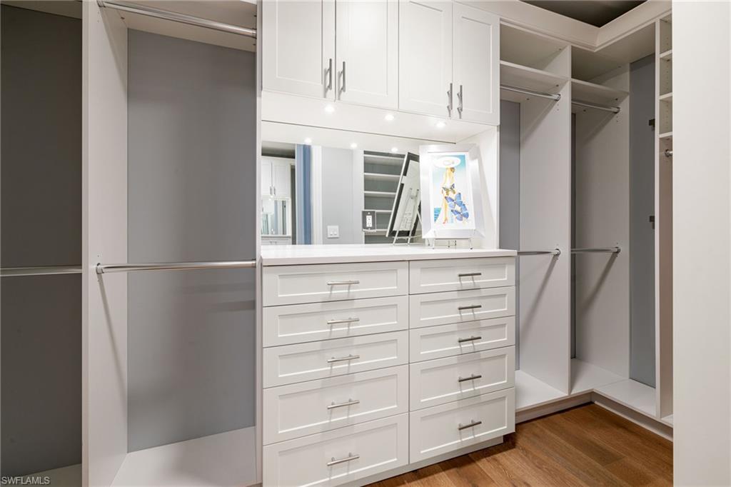 1130 3rd AVE S # 208