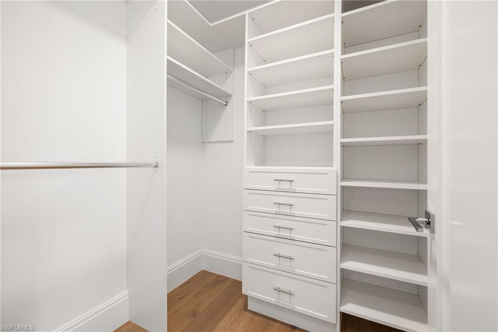 1130 3rd AVE S # 208