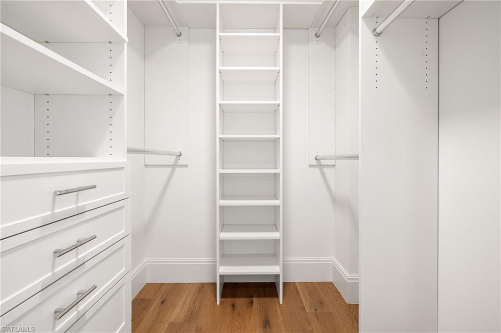 1130 3rd AVE S # 208