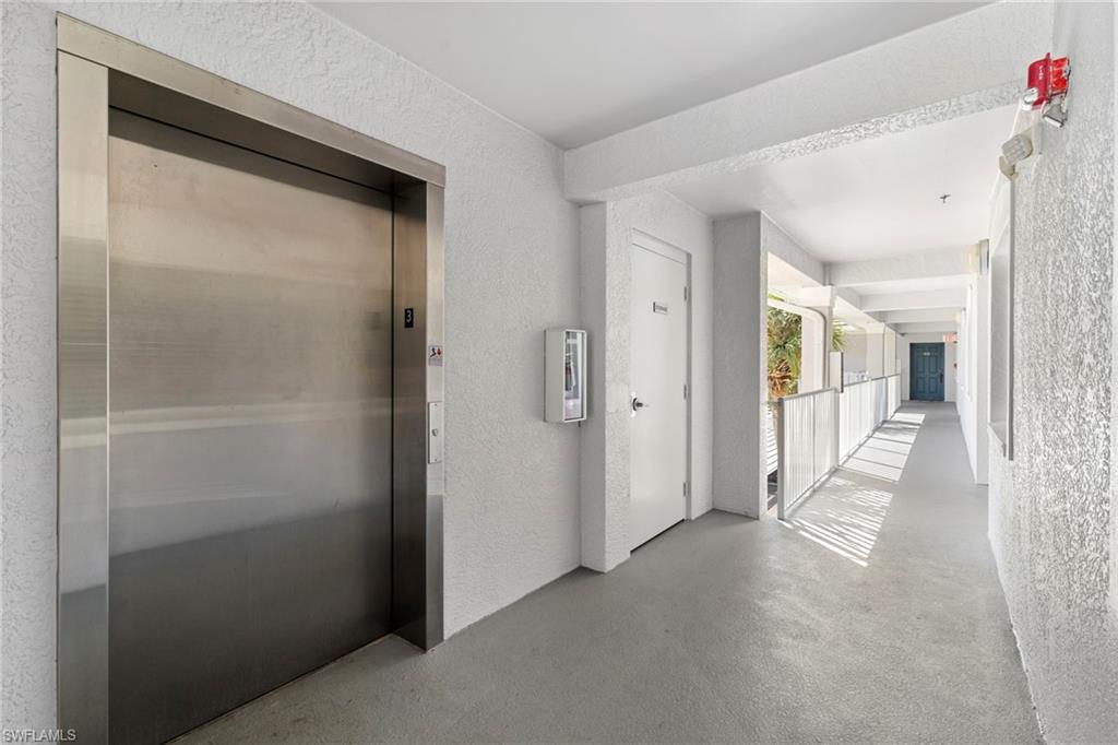 7835 Regal Heron CIR # 301, NAPLES Unit: 301