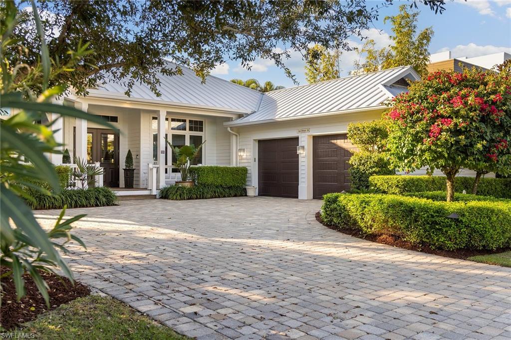 642 Bougainvillea RD