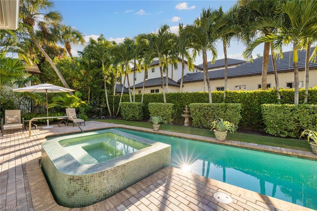 642 Bougainvillea RD